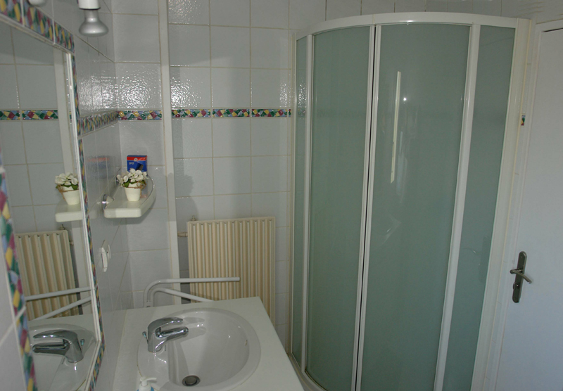 D1 Salle Bains a