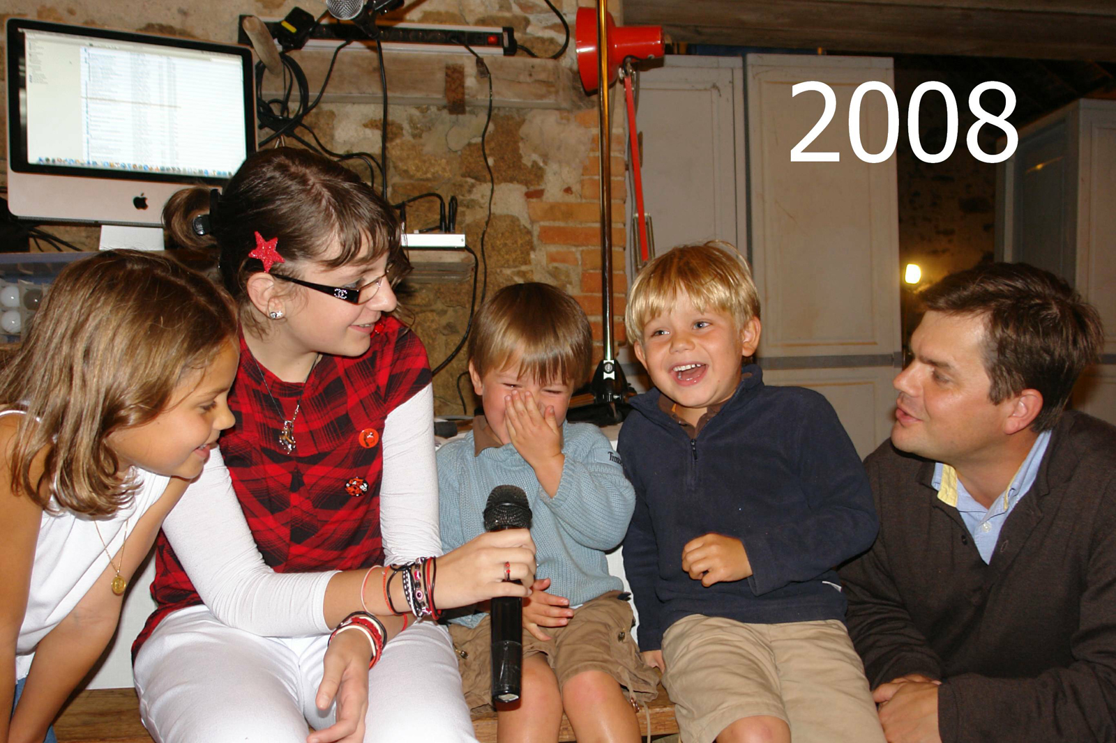 2008
