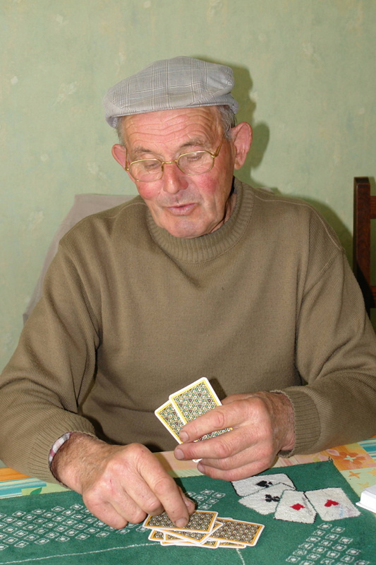 371025 011